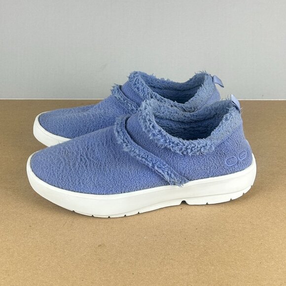 Oofos Oocoozie Slippers Womens 9 Blue Fuzzy Slip On Hard Bottom - Picture 1 of 10